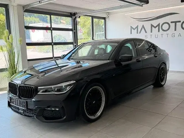 Gebraucht BMW 740 Performance 320 PS (235 kW) 2019 Schwarz Limousine