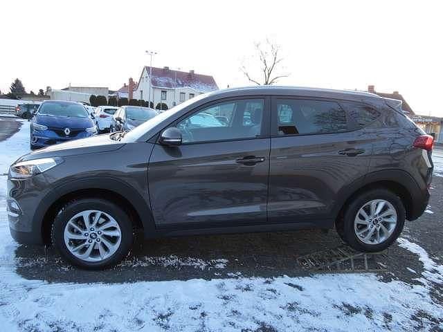 Gebraucht Hyundai Tucson Trend 132 PS (97 kW) 2017 Graumetallic SUV