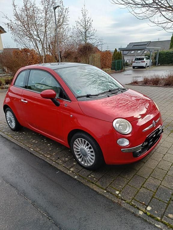 Rot Gebraucht 2009 Fiat 500 Lounge Kleinwagen | 2.950 € (Superpreis) - Bild 1/4