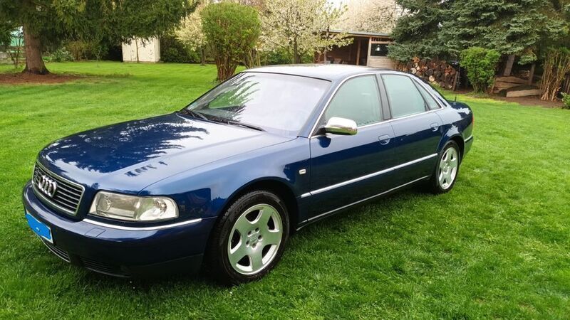 Blau Gebraucht 2001 Audi A8 Exclusive Limousine | 10.470 € (Fairer Preis) - Bild 1/4