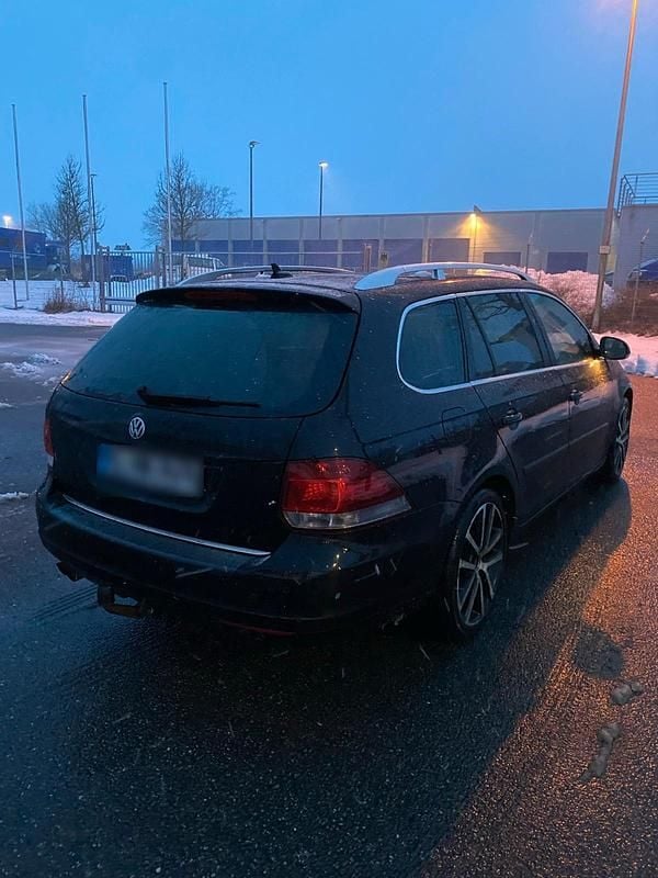 Gebraucht VW Golf VI 160 PS (117 kW) 2011 Schwarz Kleinwagen