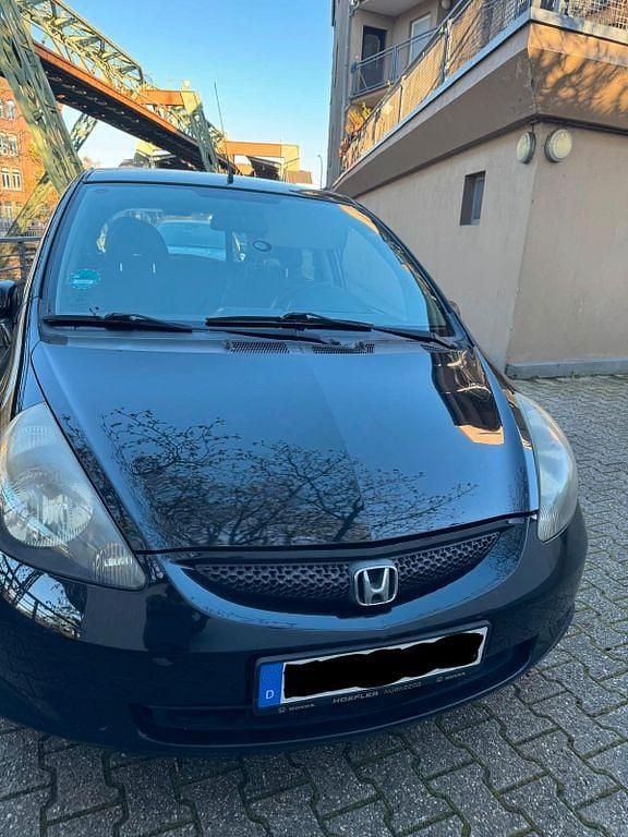 Gebraucht Honda Jazz 77 PS (56 kW) 2006 Schwarz Kleinwagen