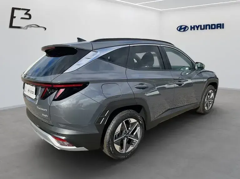 Gebraucht Hyundai Tucson Trend 252 PS (185 kW) 2025 Ecotronic grey / mic SUV