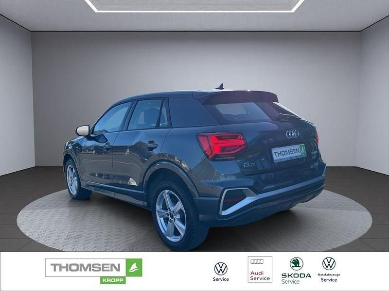 Gebraucht Audi Q2 S-Line 150 PS (110 kW) 2025 Grau SUV