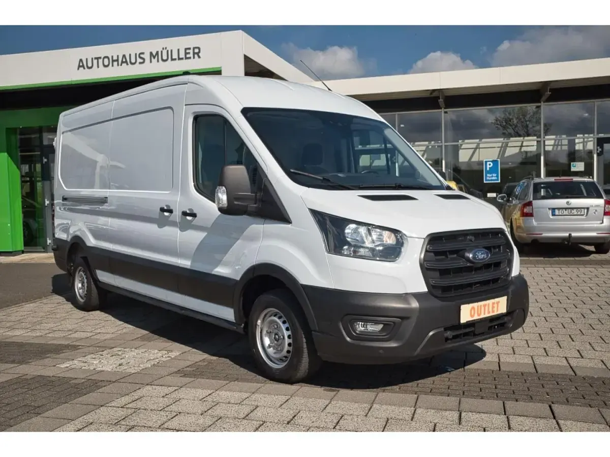 Occasion Ford Transit 131 ch (96 kW) 2023 Blanc Berline