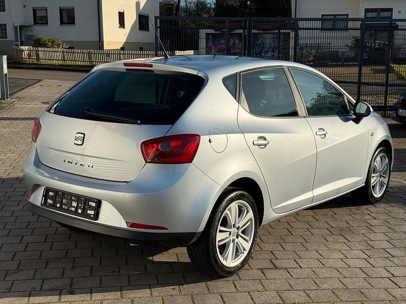 Gebraucht Seat Ibiza Stylance 86 PS (63 kW) 2011 Silber Kleinwagen