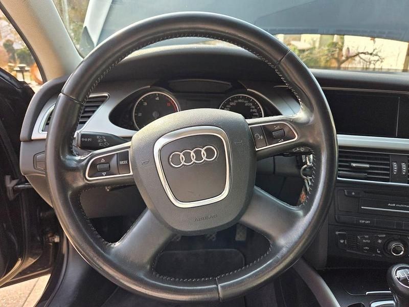 Gebraucht Audi A4 Ambiente 143 PS (105 kW) 2009 Schwarz Kombi