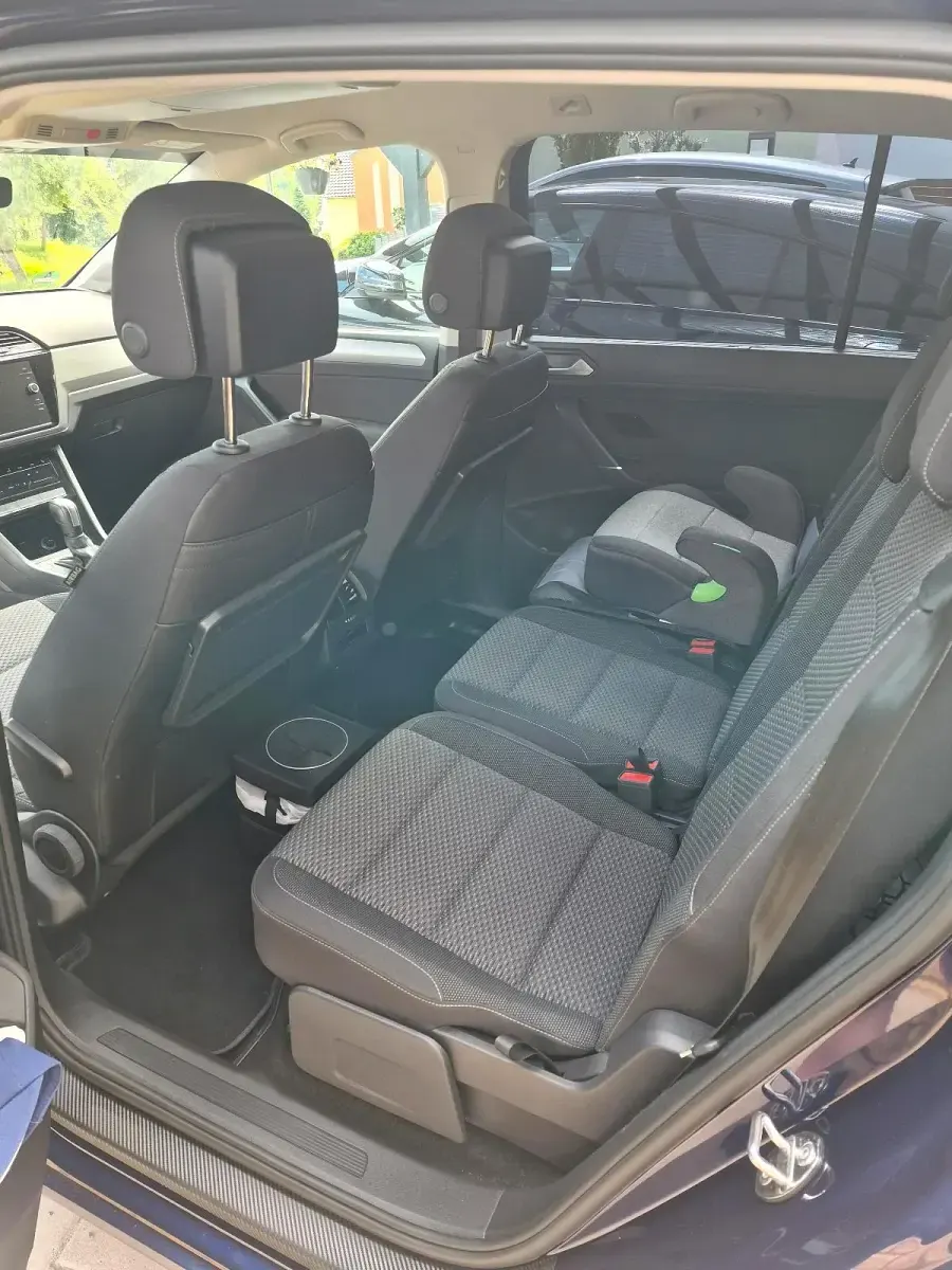 Gebraucht VW Touran 150 PS (110 kW) 2024 Blau Van / Kleinbus