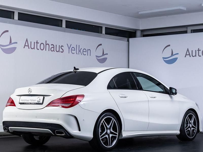 Gebraucht Mercedes CLA220 AMG line 170 PS (125 kW) 2013 Weiß Limousine