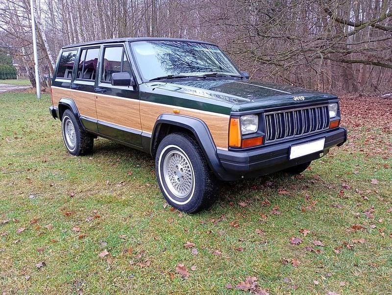 Gebraucht Jeep Cherokee 184 PS (135 kW) 1995 Grün SUV