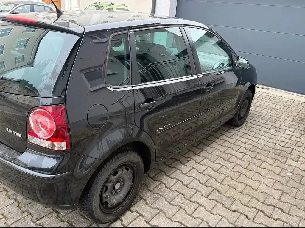 Gebraucht VW Polo United 101 PS (74 kW) 2009 Schwarz Kleinwagen