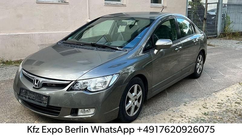 Gebraucht Honda Civic Elegance 116 PS (85 kW) 2008 Gold Limousine