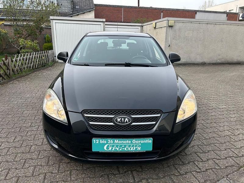 Gebraucht Kia Ceed Attract 109 PS (80 kW) 2009 Schwarz Kleinwagen