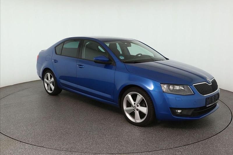 Gebraucht Skoda Octavia Style 150 PS (110 kW) 2016 Blau Limousine