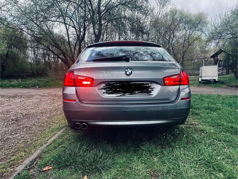 Gebraucht BMW 520 184 PS (135 kW) 2012 Kombi