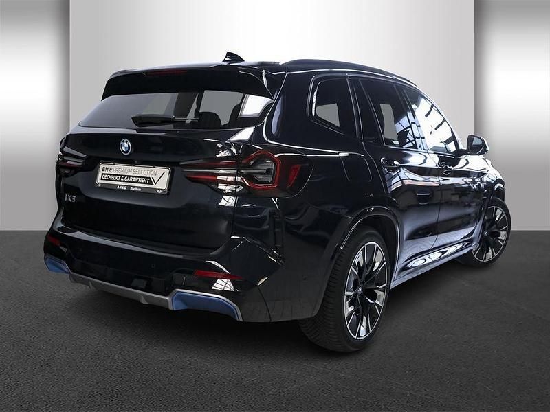 Gebraucht BMW iX3 Impressive 210 kW (286 PS) 2023 Schwarz SUV