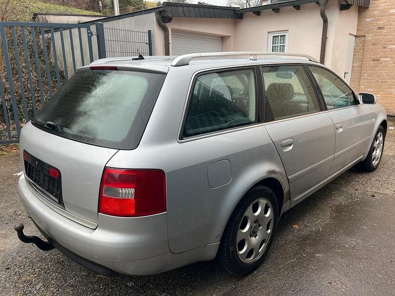 Gebraucht Audi A6 Business 131 PS (96 kW) 2005 Silber Kombi