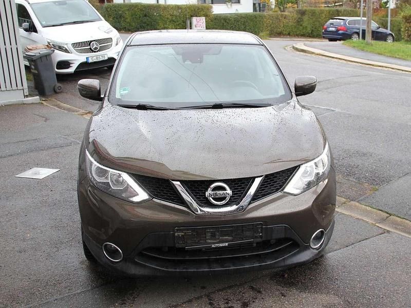 Gebraucht Nissan Qashqai Visia 116 PS (85 kW) 2016 Grau SUV
