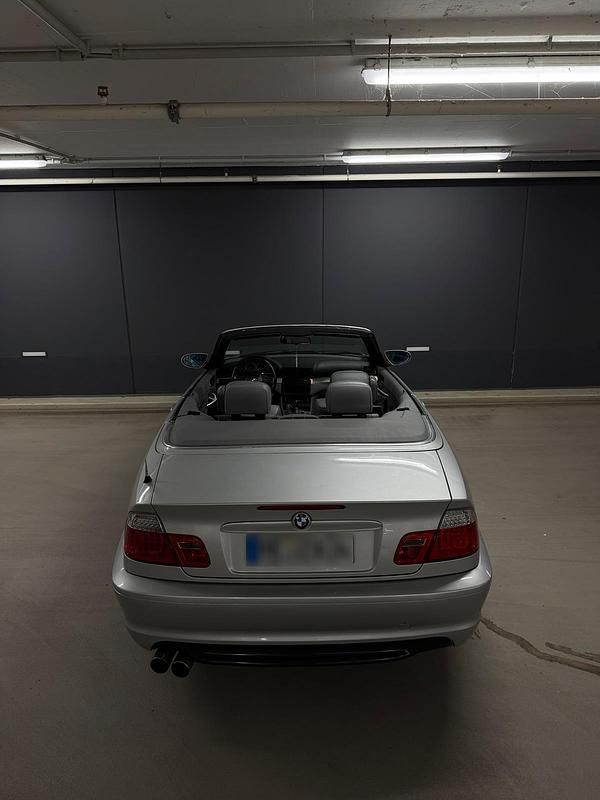 Occasion BMW 330 Cabriolet 231 ch (169 kW) 2003 Argent Cabriolet