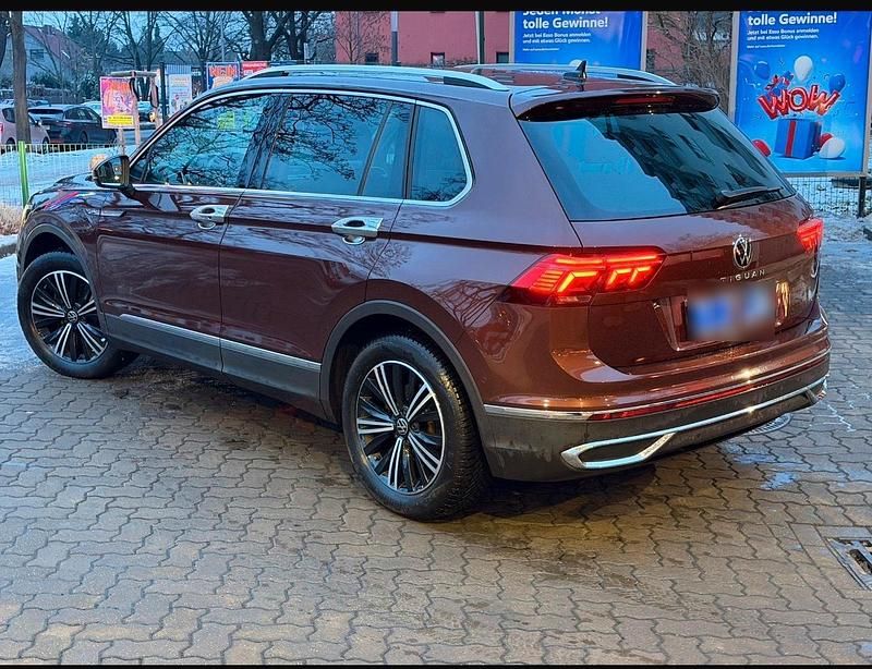 Gebraucht VW Tiguan Elegance 150 PS (110 kW) 2022 Braun SUV