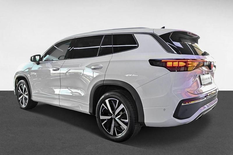 Neu VW Tayron Elegance 150 PS (110 kW) 2025 Pure white SUV