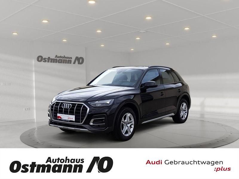 Mythosschwarz metallic Gebraucht 2022 Audi Q5 Advanced SUV | 42.330 € (Etwas zu teuer) - Bild 1/4