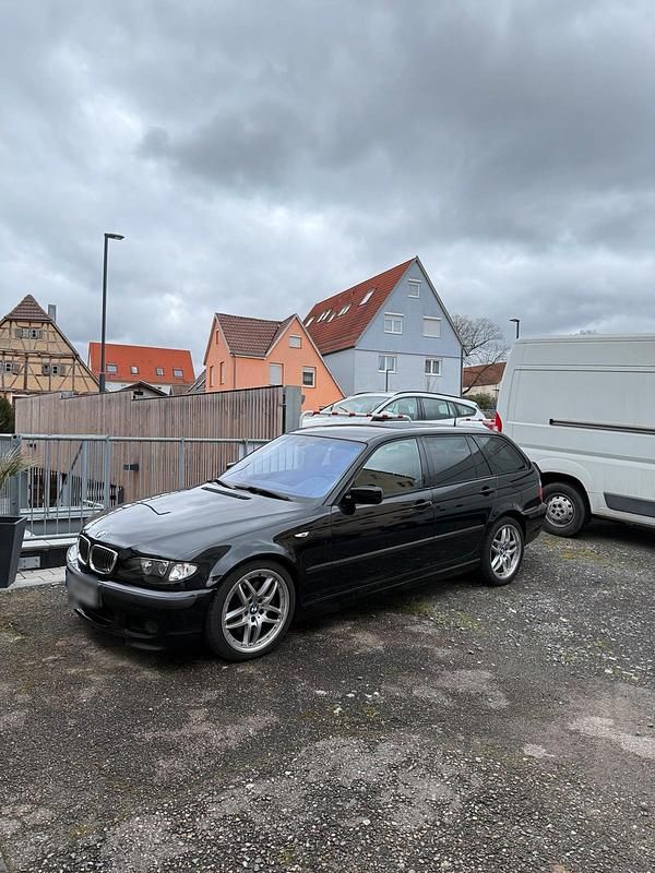 Gebraucht BMW 330 231 PS (169 kW) 2003 Schwarz Kombi