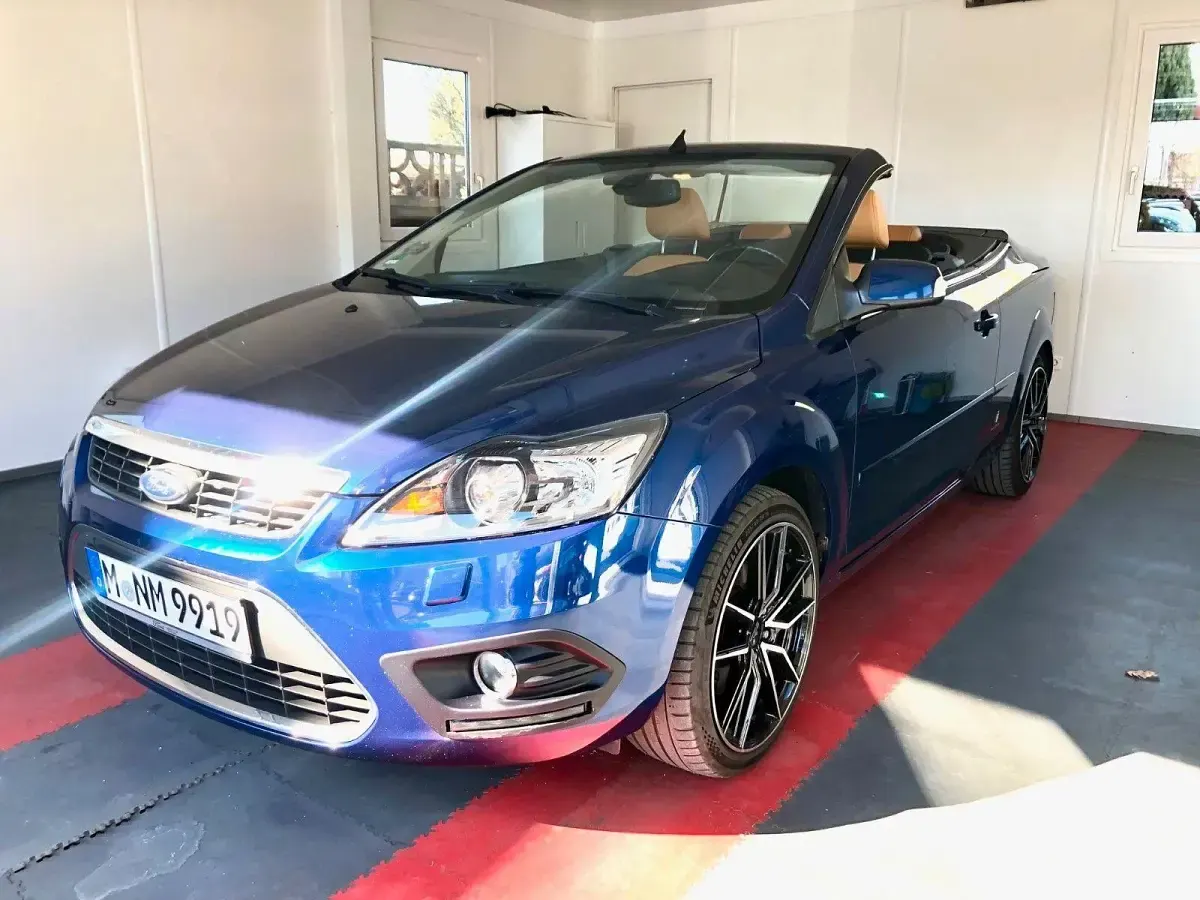 Occasion Ford Focus Cabriolet Titanium 145 ch (106 kW) 2009 Bleue Cabriolet