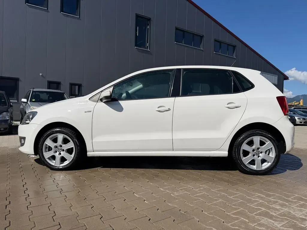 Gebraucht VW Polo Trendline 60 PS (44 kW) 2013 Weiß Kleinwagen