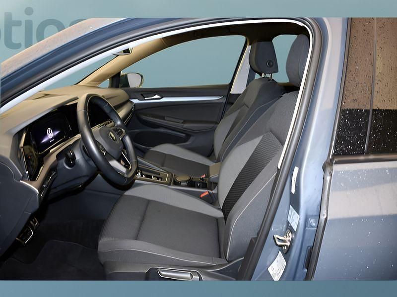 Gebraucht VW Golf VIII 150 PS (110 kW) 2022 Grau Kleinwagen