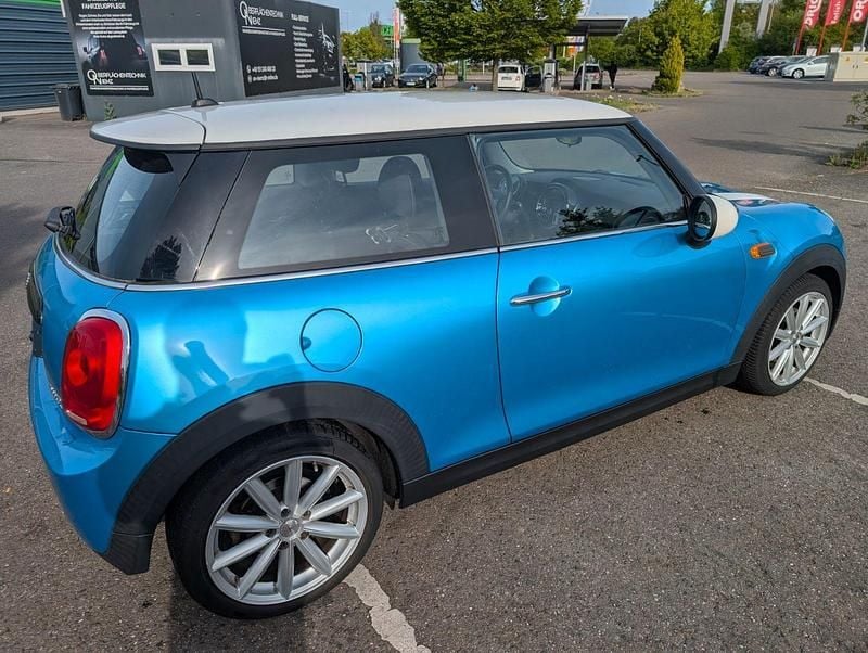 Käytetty Mini Cooper 136 HP (100 kW) 2016 Sininen Viistoperä