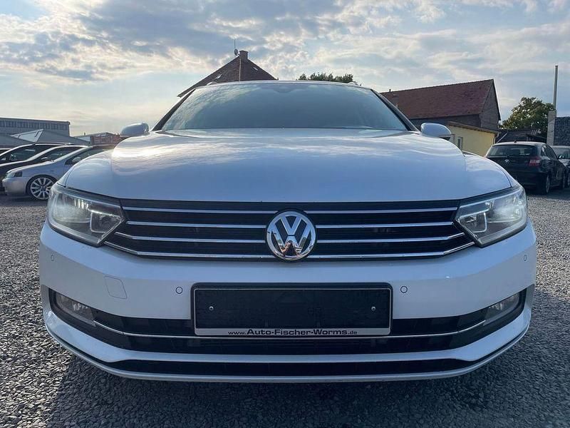Gebraucht VW Passat Comfortline 190 PS (139 kW) 2016 Weiß Limousine