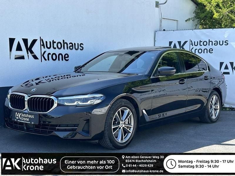 Gebraucht BMW 530 Sport Line 286 PS (210 kW) 2023 Schwarz Limousine