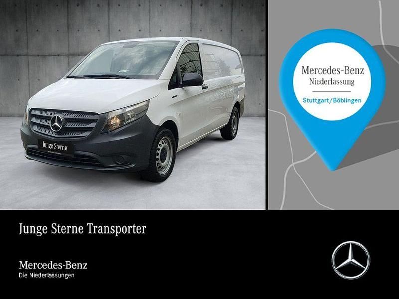 Weiß Gebraucht 2021 Mercedes e-Vito Van / Kleinbus | 16.648 € (Teuer) - Bild 1/4