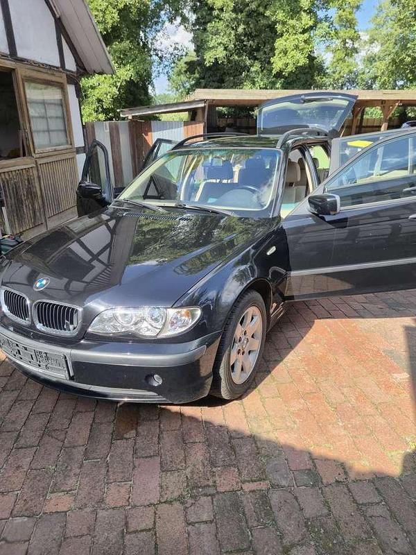 Gebraucht BMW 318 143 PS (105 kW) 2002 Kombi