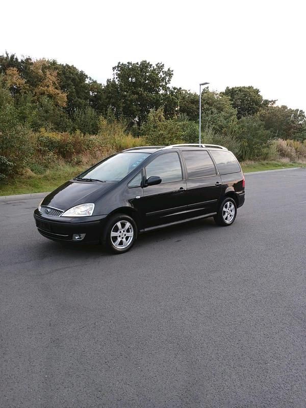 Schwarz Gebraucht 2005 Ford Galaxy Van / Kleinbus | 3.500 € (Teuer) - Bild 1/4