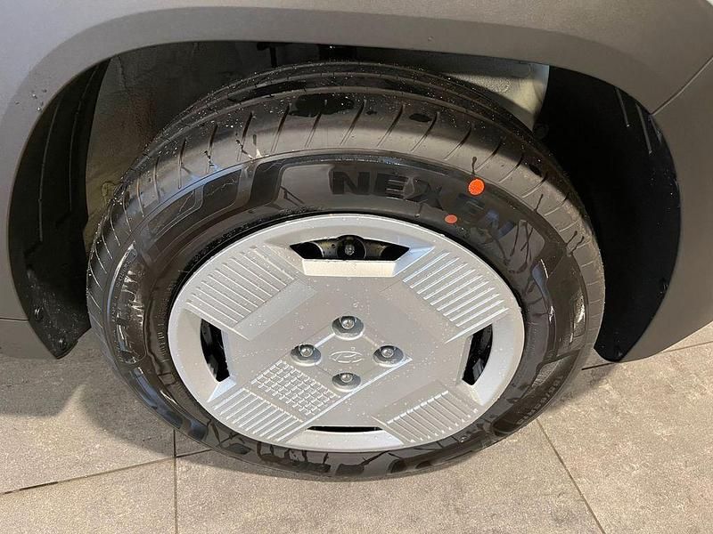 Neu Hyundai Inster 71 kW (97 PS) 2025 Gelb Kleinwagen