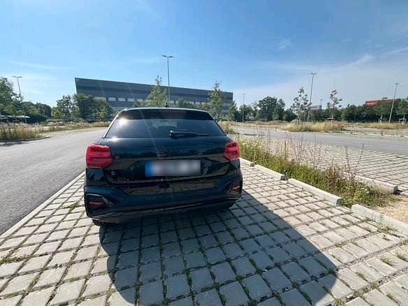 Gebraucht Audi Q2 S-Line 150 PS (110 kW) 2023 Schwarz SUV