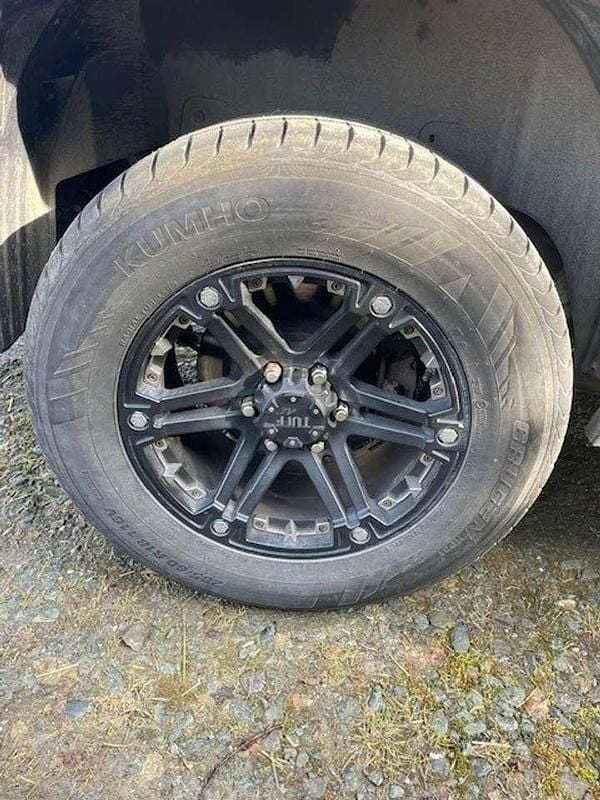 Gebraucht Chevrolet Avalanche 325 PS (239 kW) 2013 Schwarz Abholung