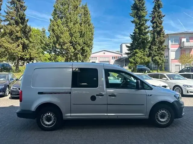 Gebraucht VW Caddy 110 PS (80 kW) 2019 Silber Van / Kleinbus