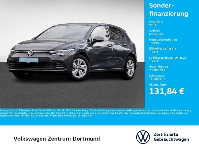 Delfingrau metallic Gebraucht 2024 VW Golf VIII Life Limousine | 19.988 € (Superpreis) - Bild 1/4