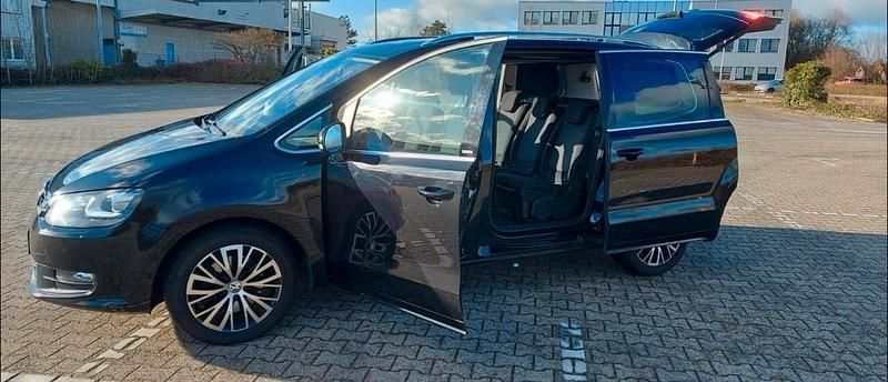 Gebraucht VW Sharan 140 PS (102 kW) 2013 Schwarz Van / Kleinbus