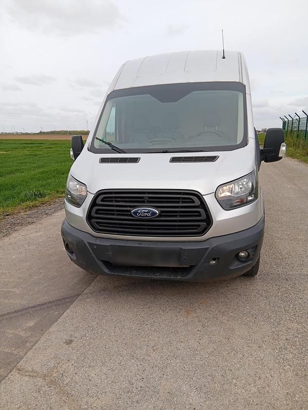 Second-hand Ford Transit 2018 Gri Monovolum