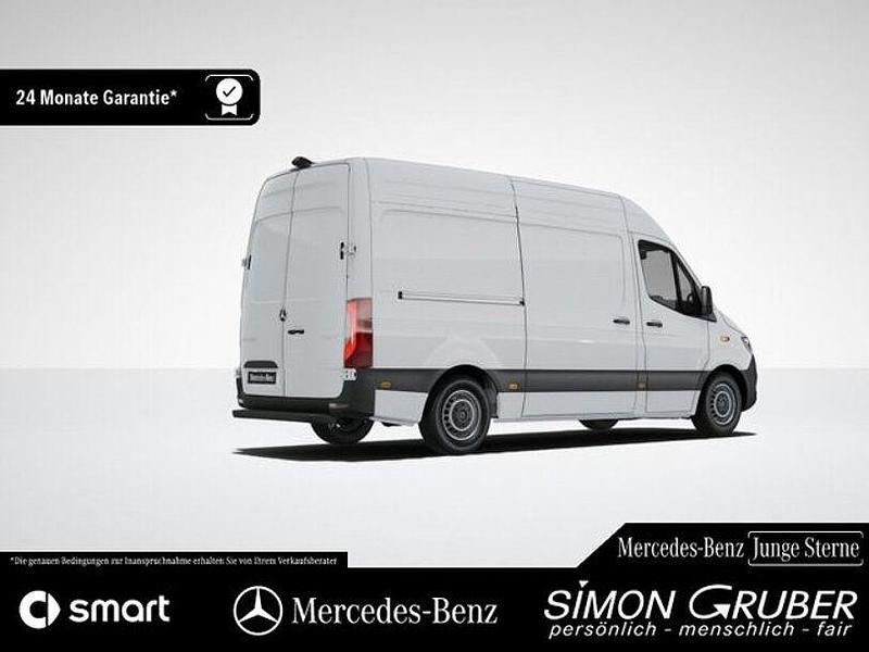 Gebraucht Mercedes Sprinter 170 PS (125 kW) 2024 Weiß Van