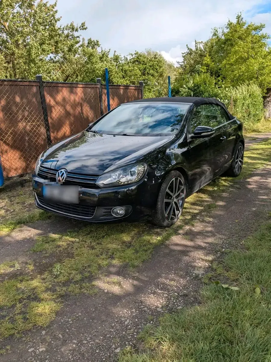 Gebraucht VW Golf Highline 160 PS (117 kW) 2011 Schwarz Cabrio