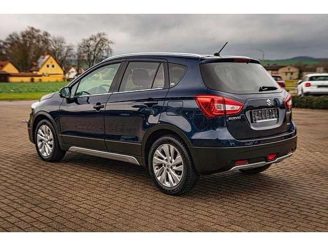 Gebraucht Suzuki SX4 Comfort 140 PS (102 kW) 2018 Sphere blue pearl metallic Limousine