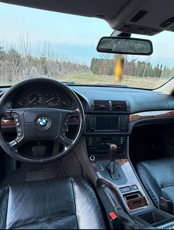 Gebraucht BMW 523 170 PS (125 kW) 1999 Schwarz Limousine