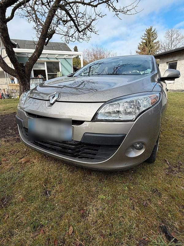 Gebraucht Renault Mégane 96 PS (70 kW) 2009 Grau Limousine