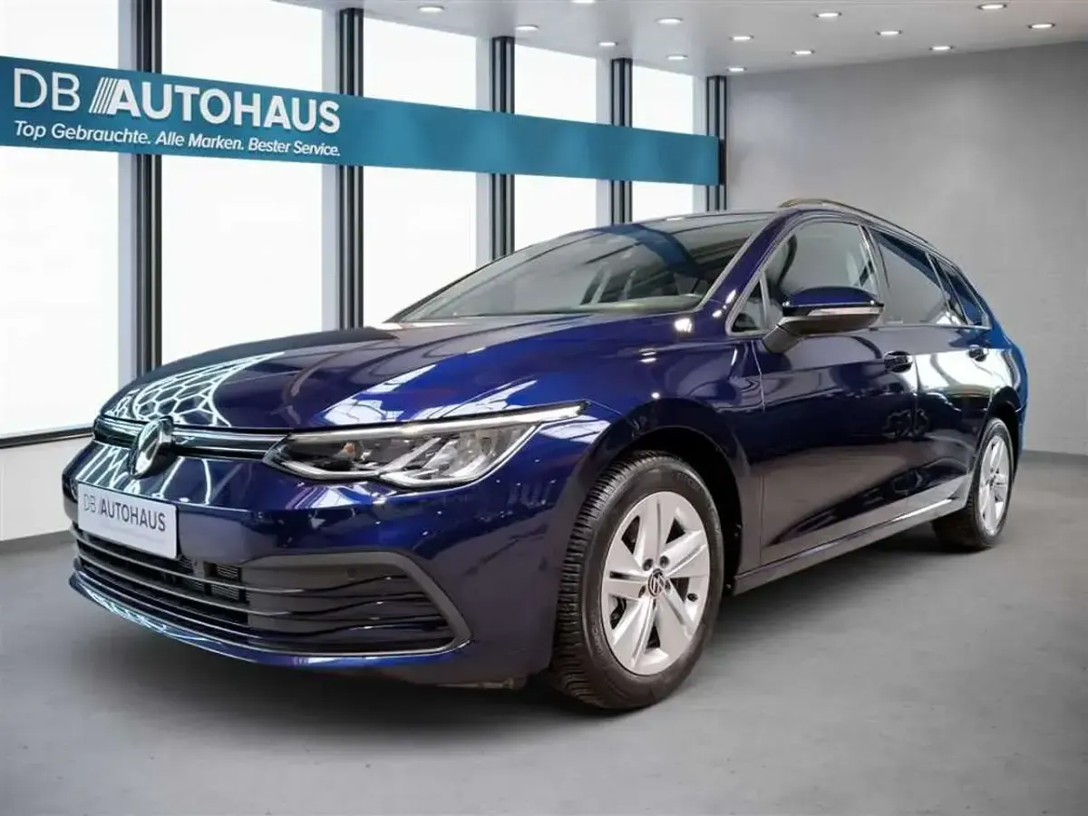 Gebraucht VW Golf VIII Life 110 PS (80 kW) 2024 Kombi