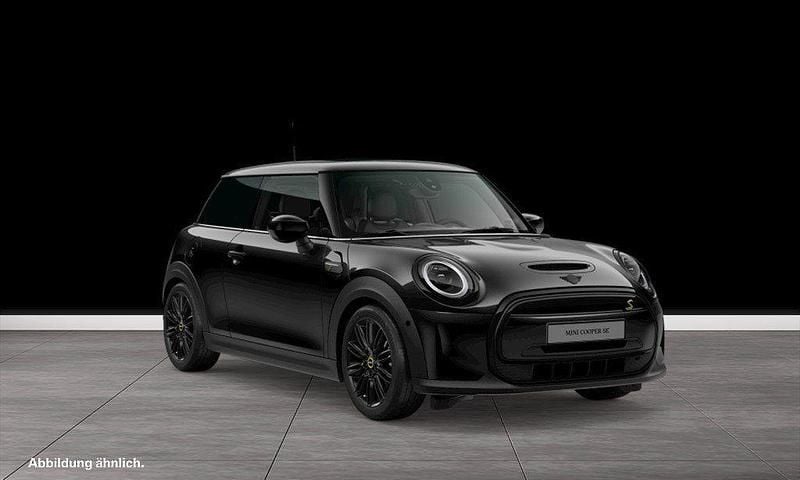 Schwarz Gebraucht 2023 Mini Cooper SE Kleinwagen | 19.890 € (Guter Preis) - Bild 1/3
